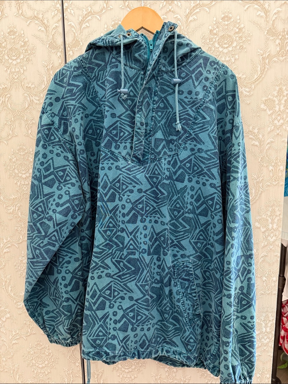 90s L.L.Bean Vintage Teal Tribal Print Hooded Anorak Windbreaker Jacket